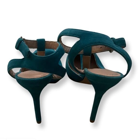 Charles David Aqua Suede Heels - Picture 5 of 7